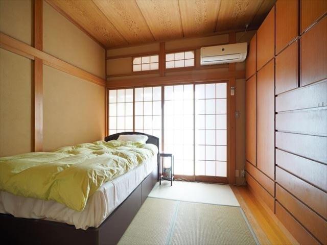 海と駅の近くのゲストハウス海悠 Itō Extérieur photo