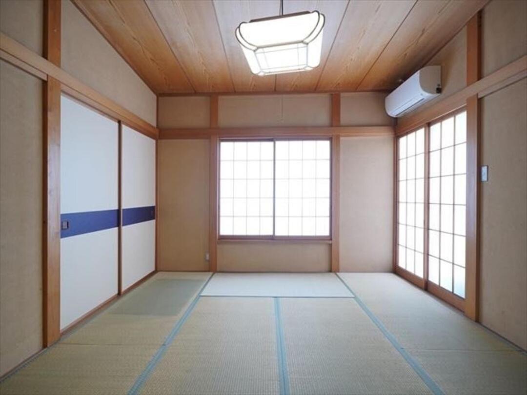 海と駅の近くのゲストハウス海悠 Itō Extérieur photo