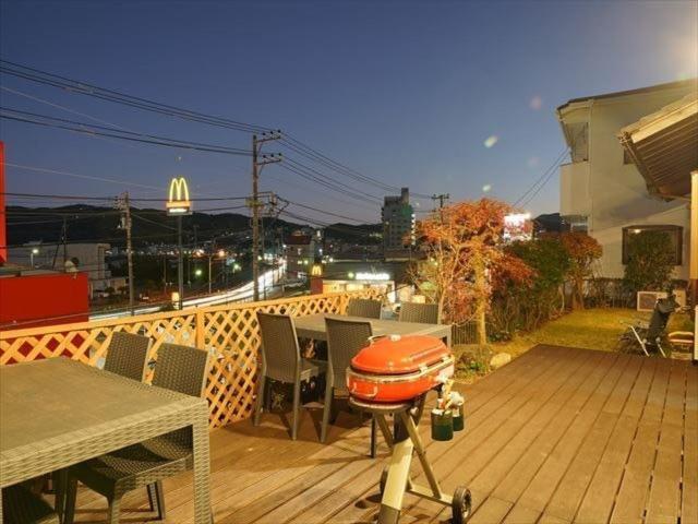海と駅の近くのゲストハウス海悠 Itō Extérieur photo